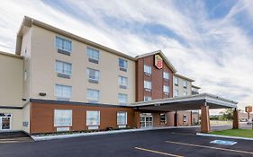 Super 8 By Wyndham Mont Laurier